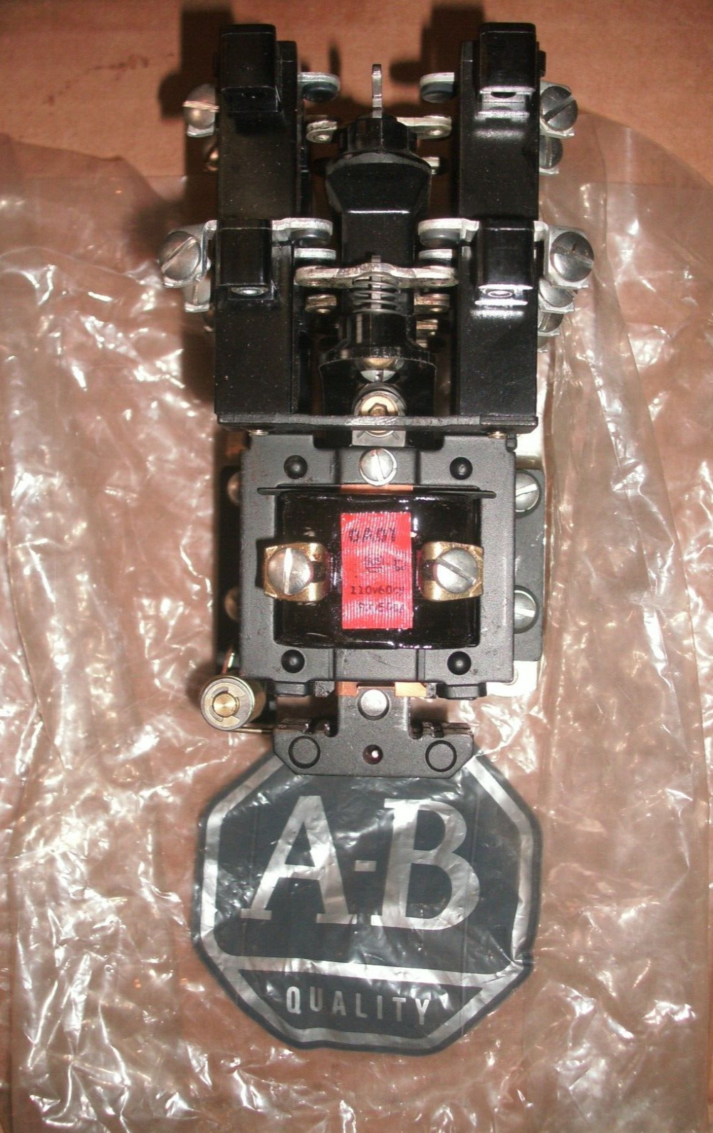 ALLEN BRADLEY 700B-600 RELAY 110V COIL 0A01 700-B600