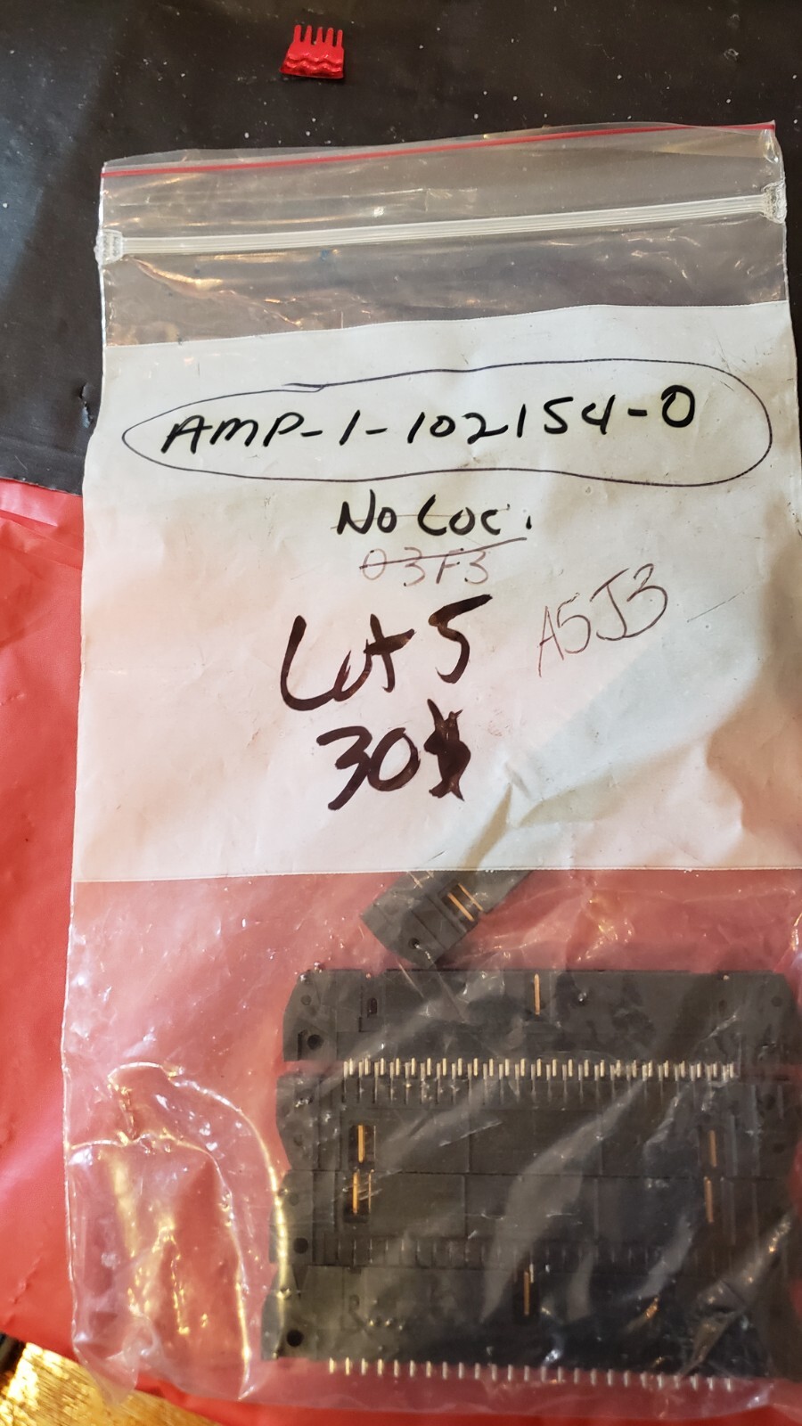 NEW LOT of 5 AMP 50-Pos Latch Ribbon Cable Connector 2 Row 2.54mm # 1-102154-0