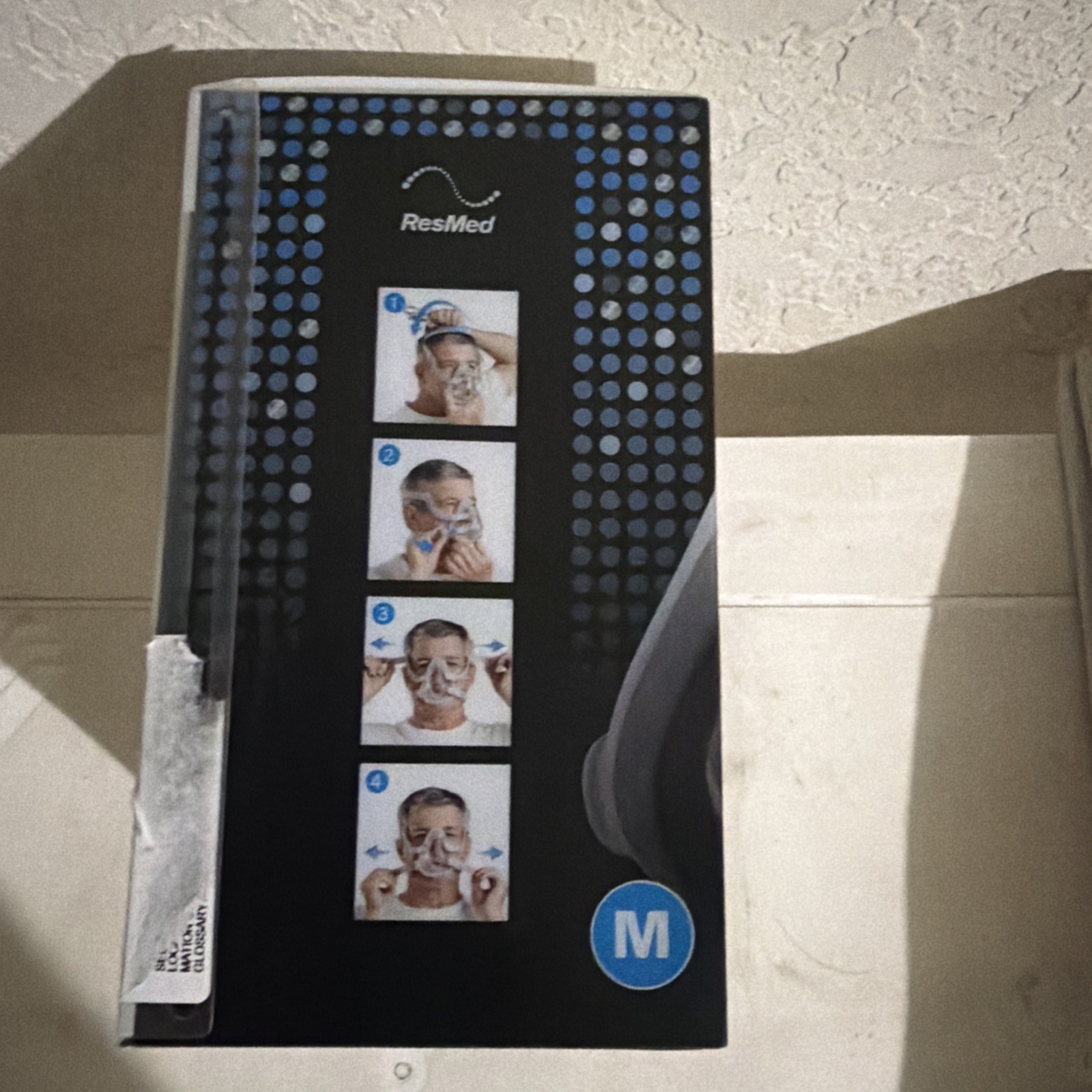 ResMed AirTouch F20 Full Face Mask w/ Headgear Size Medium 63001 NEW SEALED