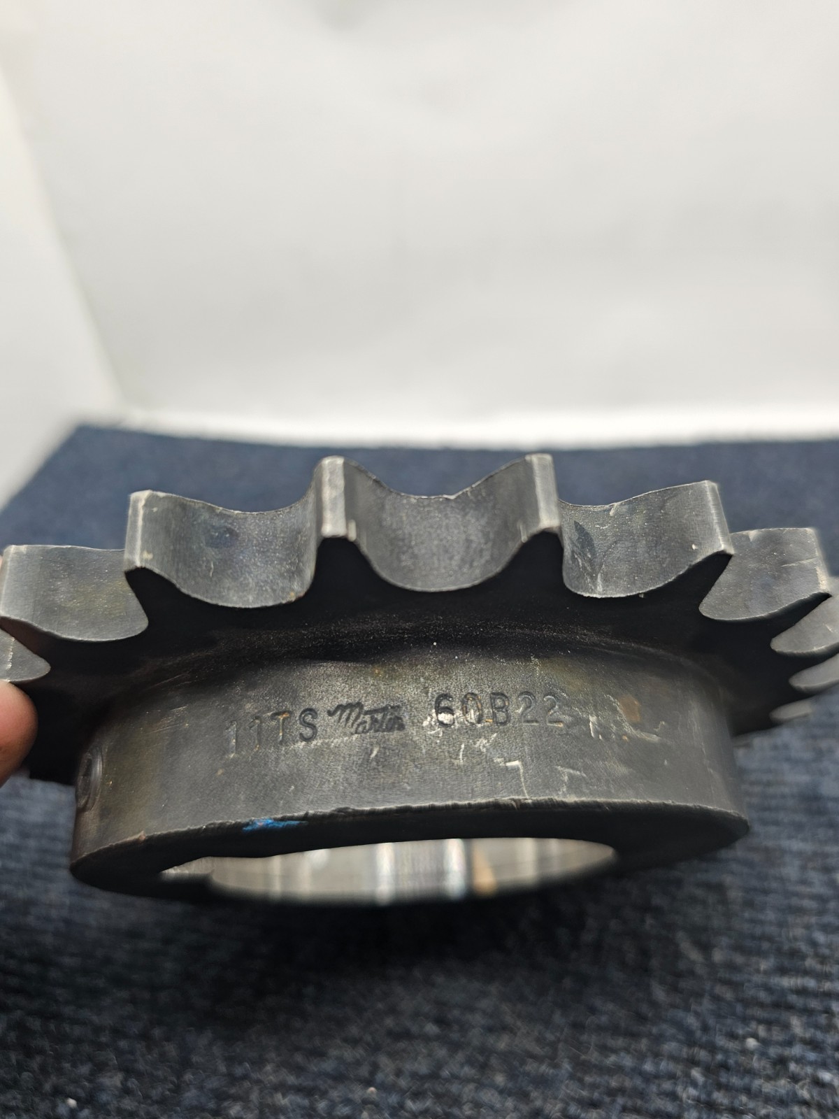 Martin 60B22 Solid B Sprocket 2-7/16″ Keyed Bore 22 Teeth Total Thickness 1-1/2″