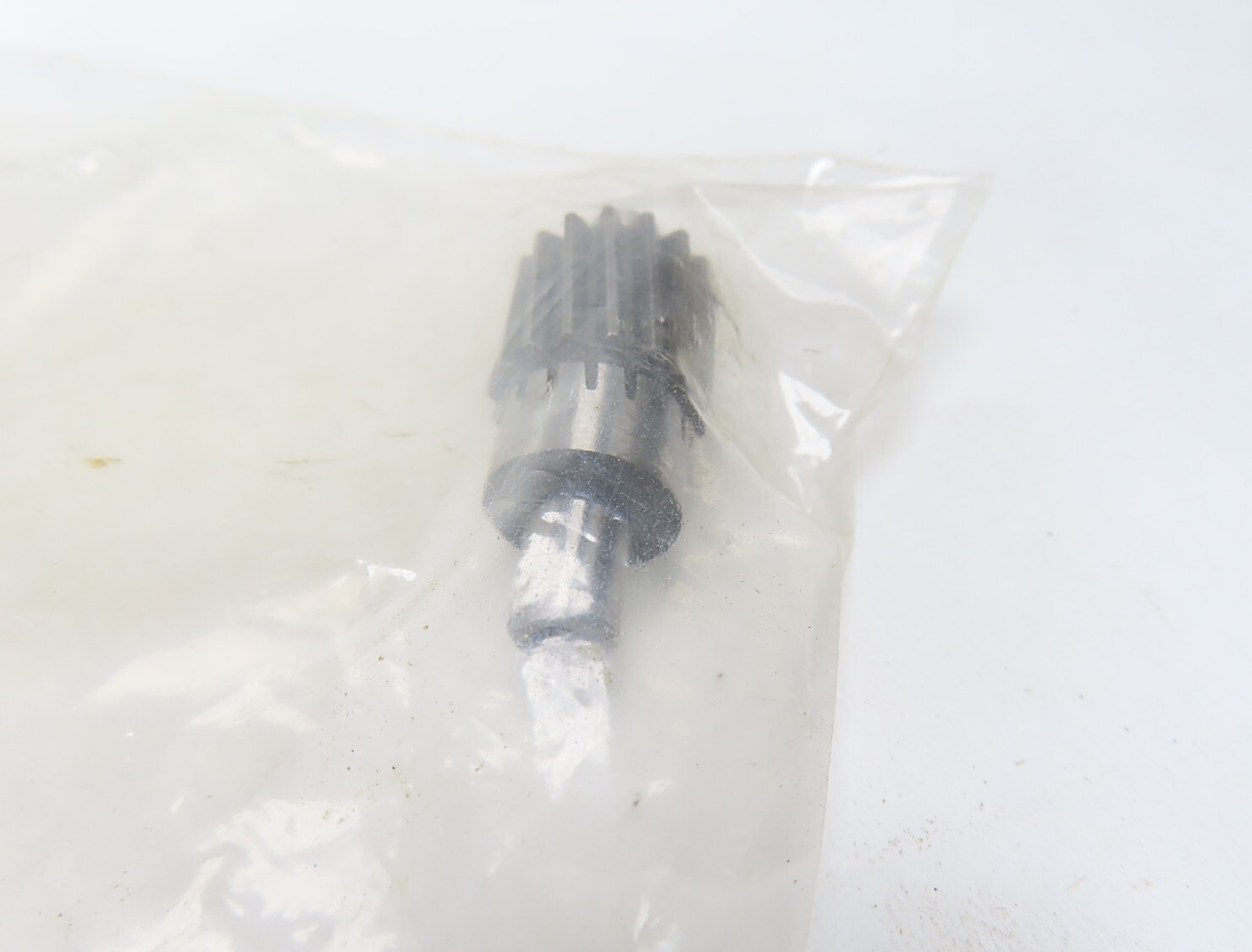 Milwaukee 36-66-2801 Intermediate Shaft 36662801 (NOS) NEW NO BOX