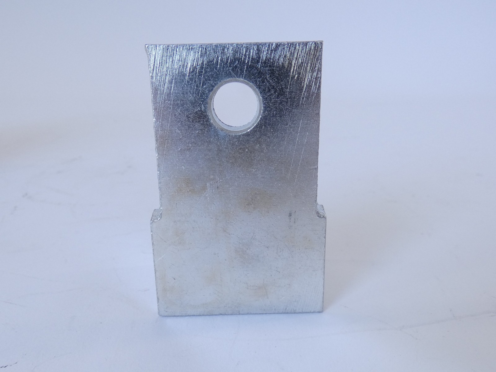 Burndy K2A29U Universal Terminal Wire Connector Lug – NEW Surplus!