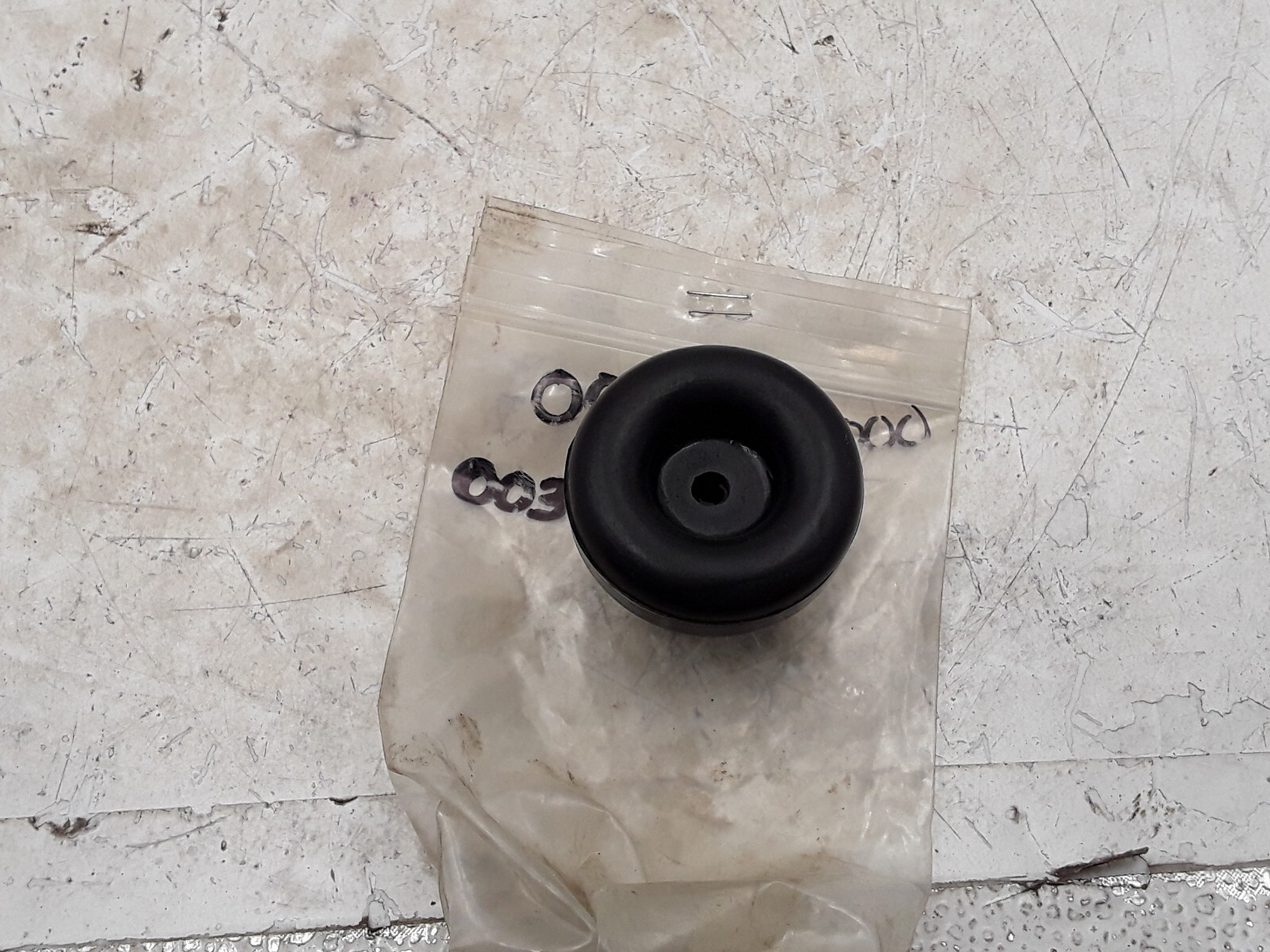 UpRight Knob 0035080-000