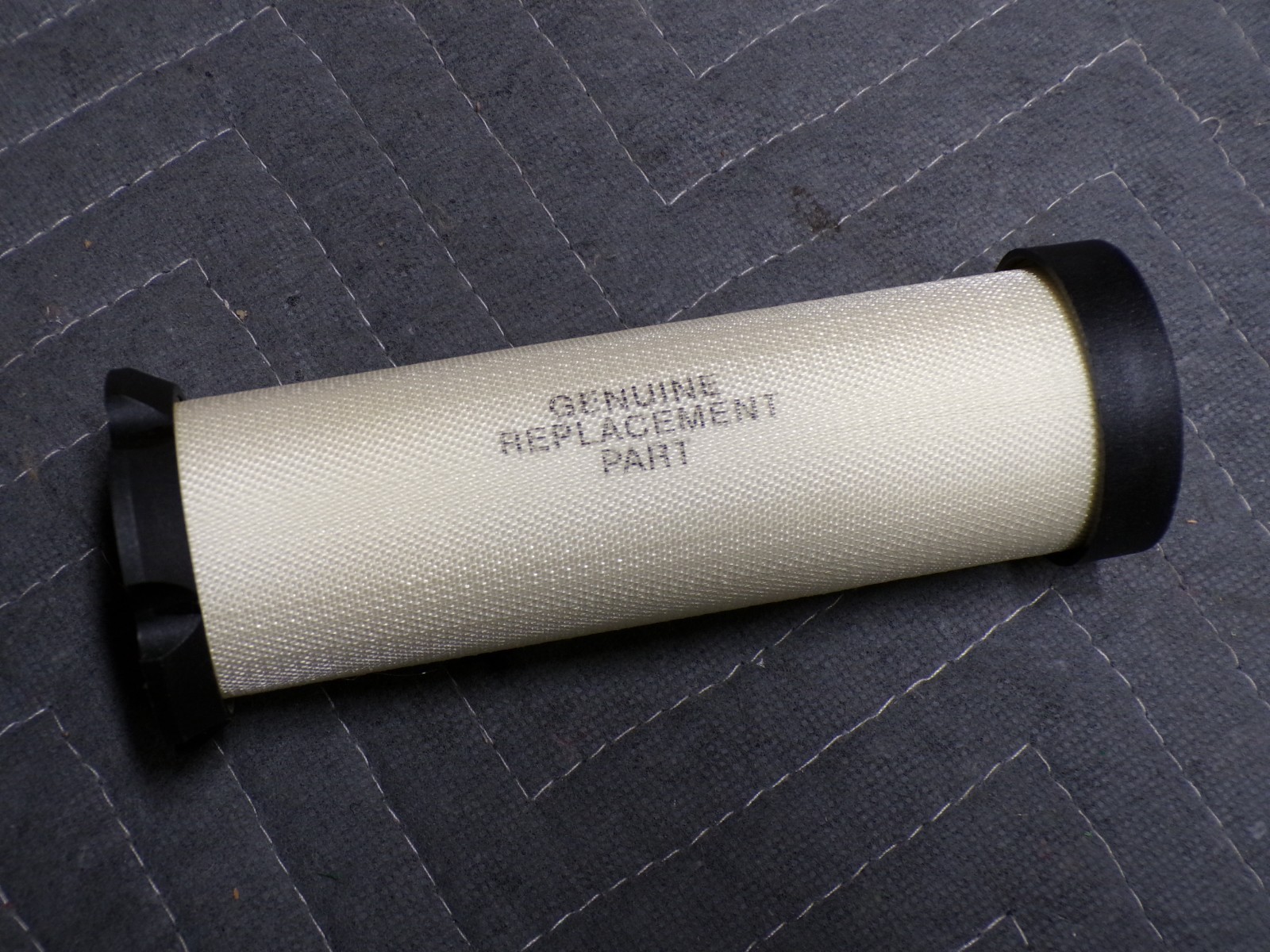 Johnson Controls #A-4000-605 331832 Coalescing Filter Element, 40 SCFM *NOS*