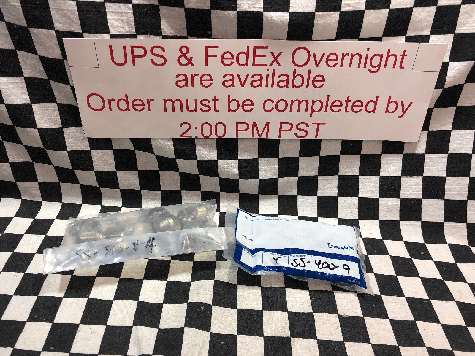 LOT OF 7 SWAGELOK FEMALE ELBOW SS-810-8-4 & SS-400-9, SHIPSAMEDAY#V1T