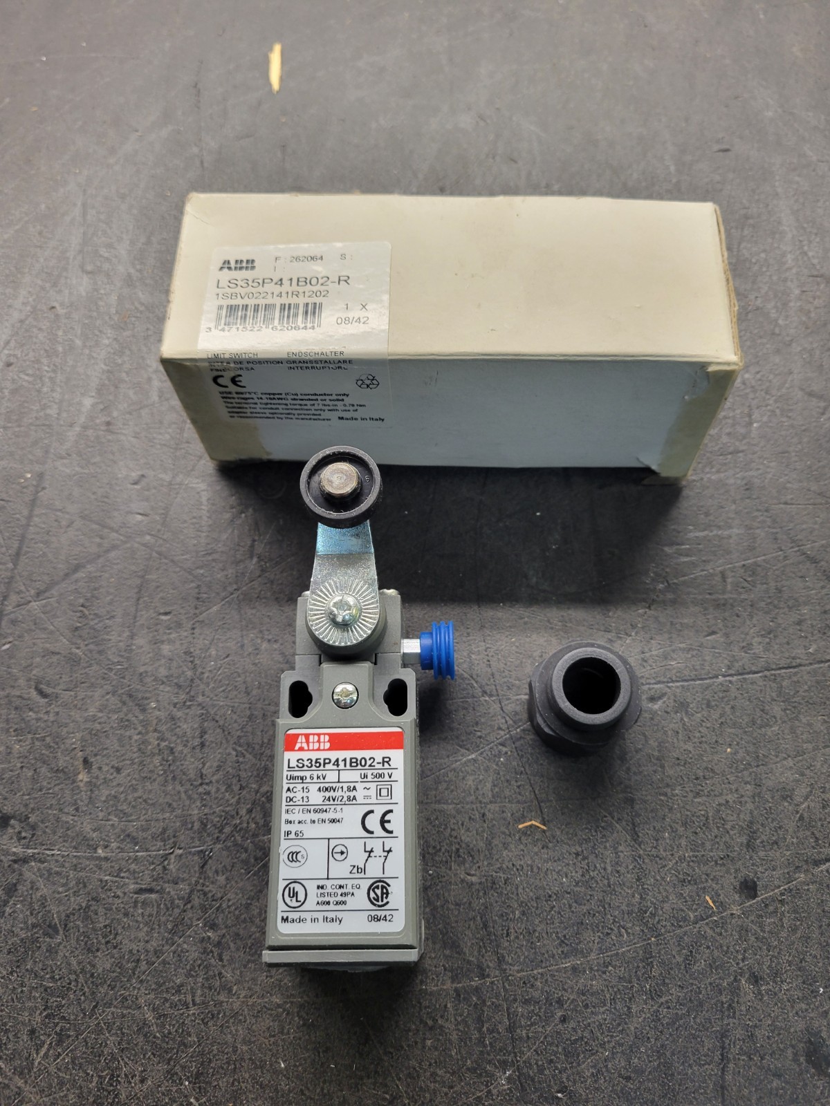 ABB LS35P41B02-R Switch.