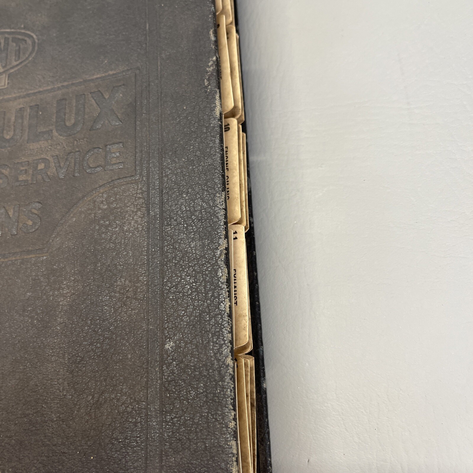 DuPont Duco Dulux Motor Car Service Bulletins Binder Mopar 1961 Dodge Parts Vtg
