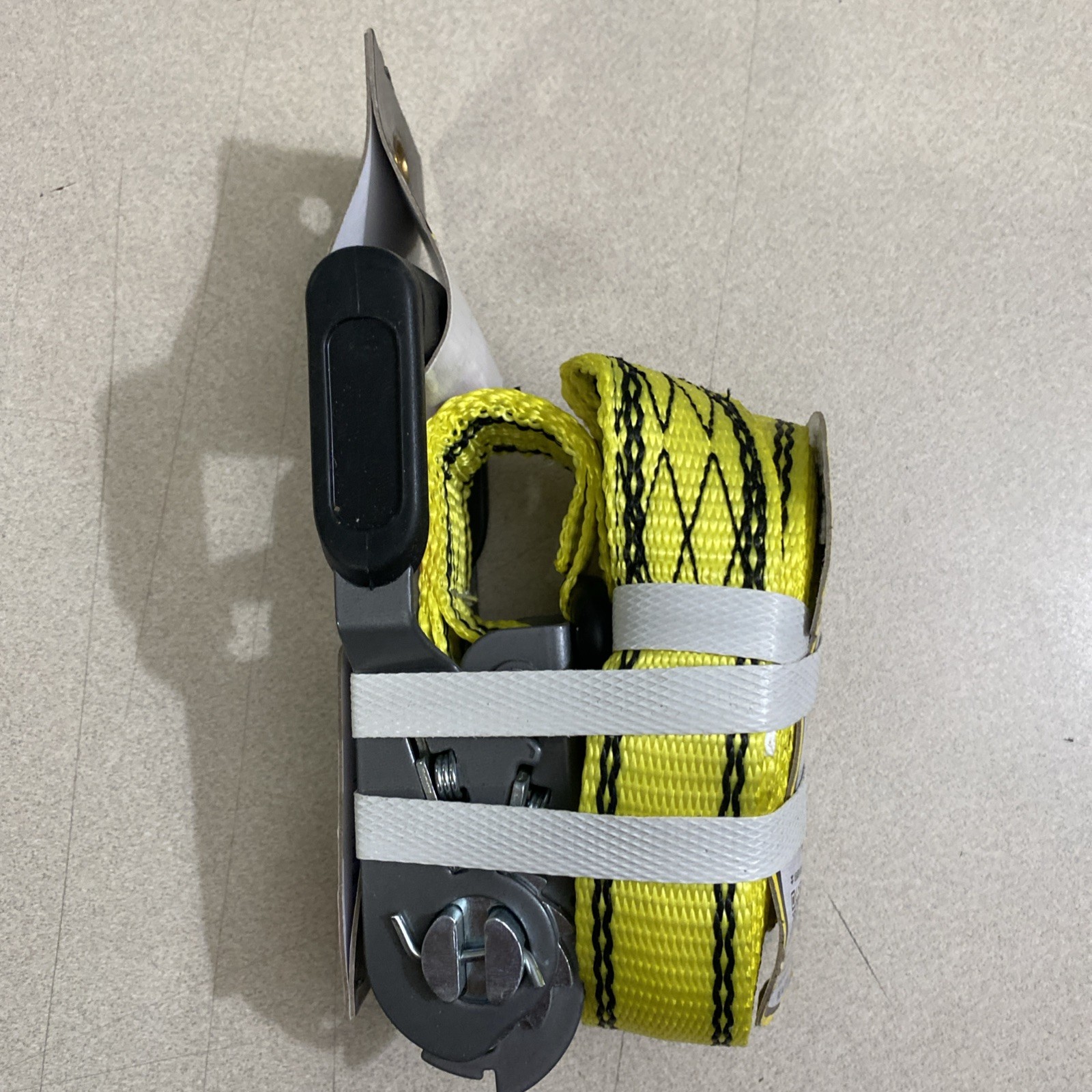 Progrip Cargo Control 330600 Tie-Down Strap, 16 Ft. L, 1-1/4″ W, Yellow