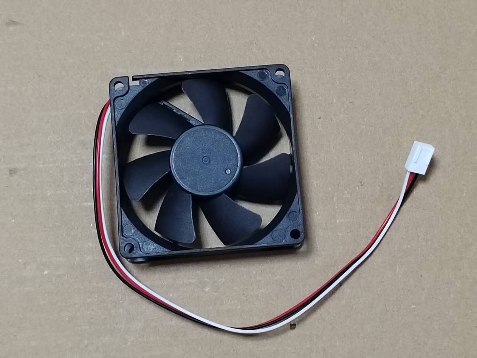 New Y.S TECH FD128020HL (1R7H) Cooling Fan 8020 DC12V 0.20A 8CM 3Pin
