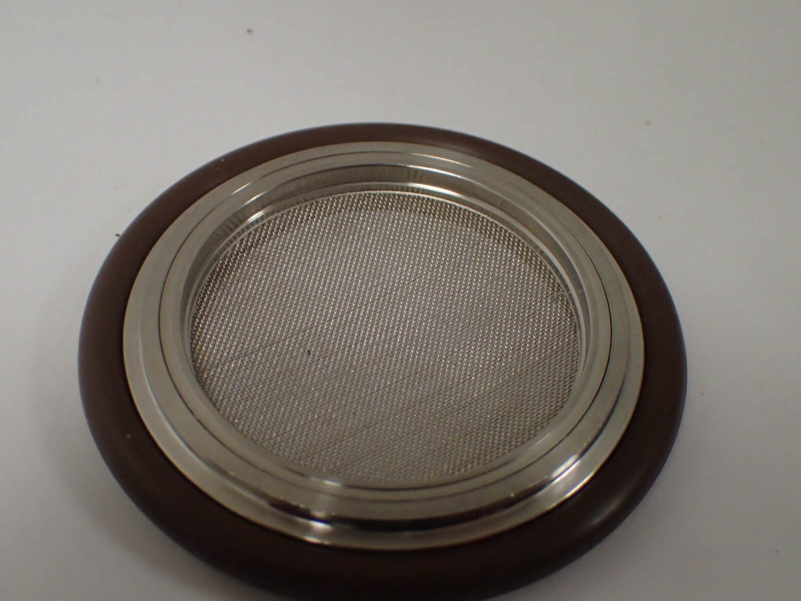 304 STAINLESS STEEL CENTERING RING, VITON O-RING NW50 WITH SCREEN NW50SRVS