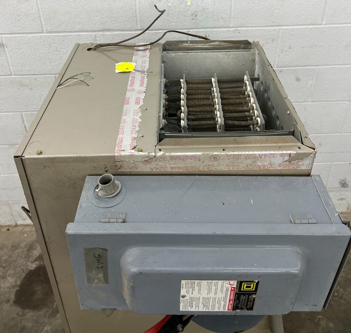 CARRIER FB4BNF060 AIR HANDLER FAN COIL INTAKE 19″ X 11″ OAL 21″ VOLTS 208/230