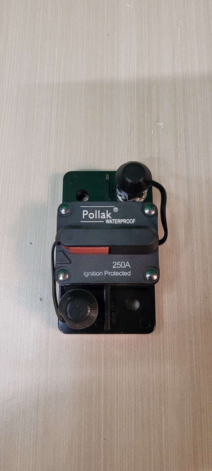 POLLAK CIRCUIT BREAKER, SURFACE MOUNT, 250 AMP, PLASTIC, TYPE ILL – 54-876PLP