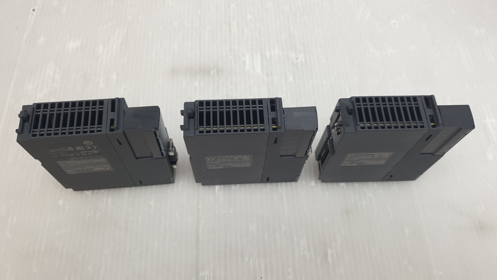 Lot of 3 Mitsubishi MELSEC-Q RS-232/RS-422/485 Unit Model QJ71C24N