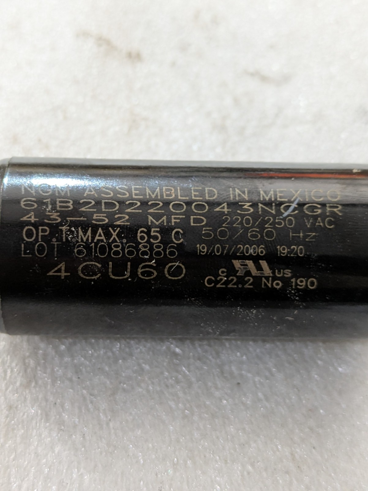 NGM 61B2D220043NCGR Motor Start Capacitor 43-52MFD 220-250VAC 50/60Hz Industrial