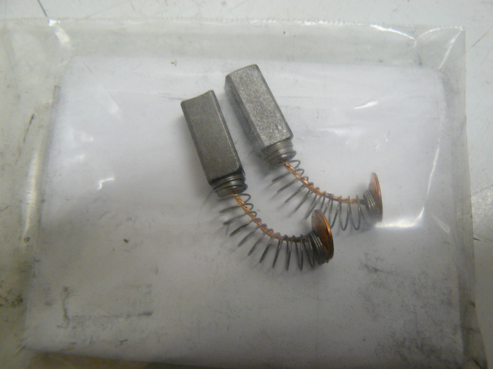 DAYTON 6YHY4 MOTOR BRUSH SET 1/4 INCH 1/4 INCH W PACK OF 2 NEW