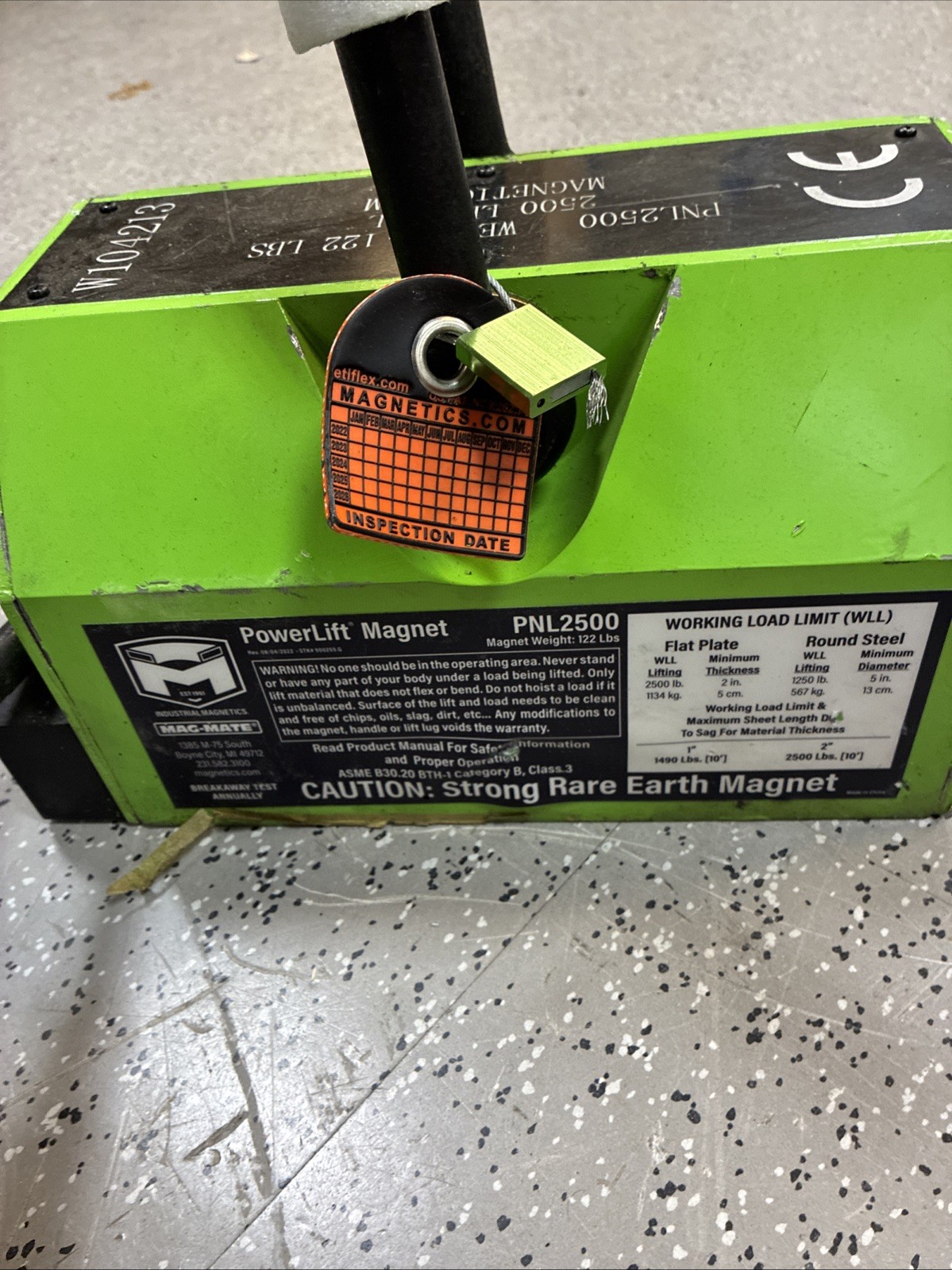 MAG-MATE PNL2500 Lifting Magnet 2,500 lb Load