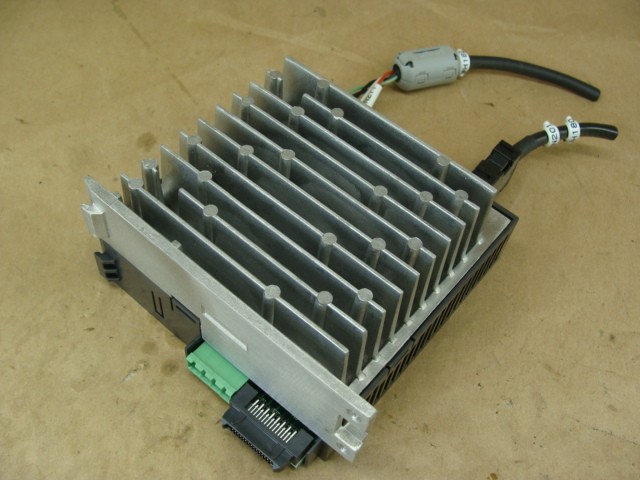 SANYO DENKI SANMOTION SERVO DRIVE RR1A03AEB00 280-325VDC 7.4A