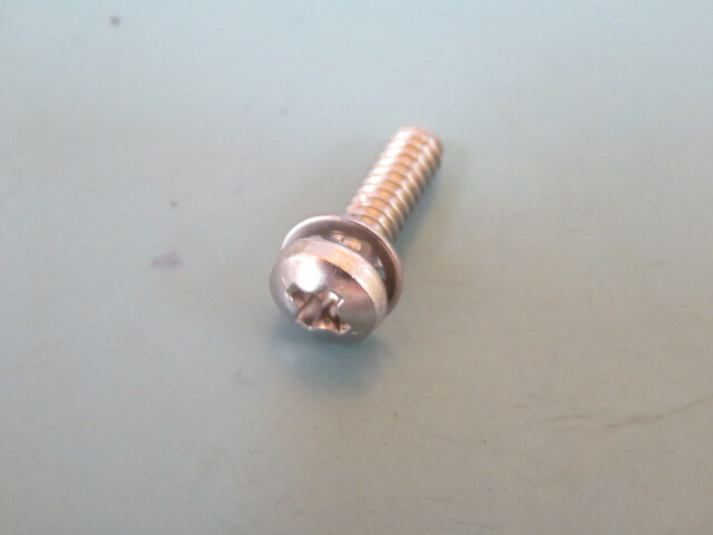 McMasters Carr 95345A051 Qty of 300 per Lot 18-8 Stainless Steel Pan Head Screw