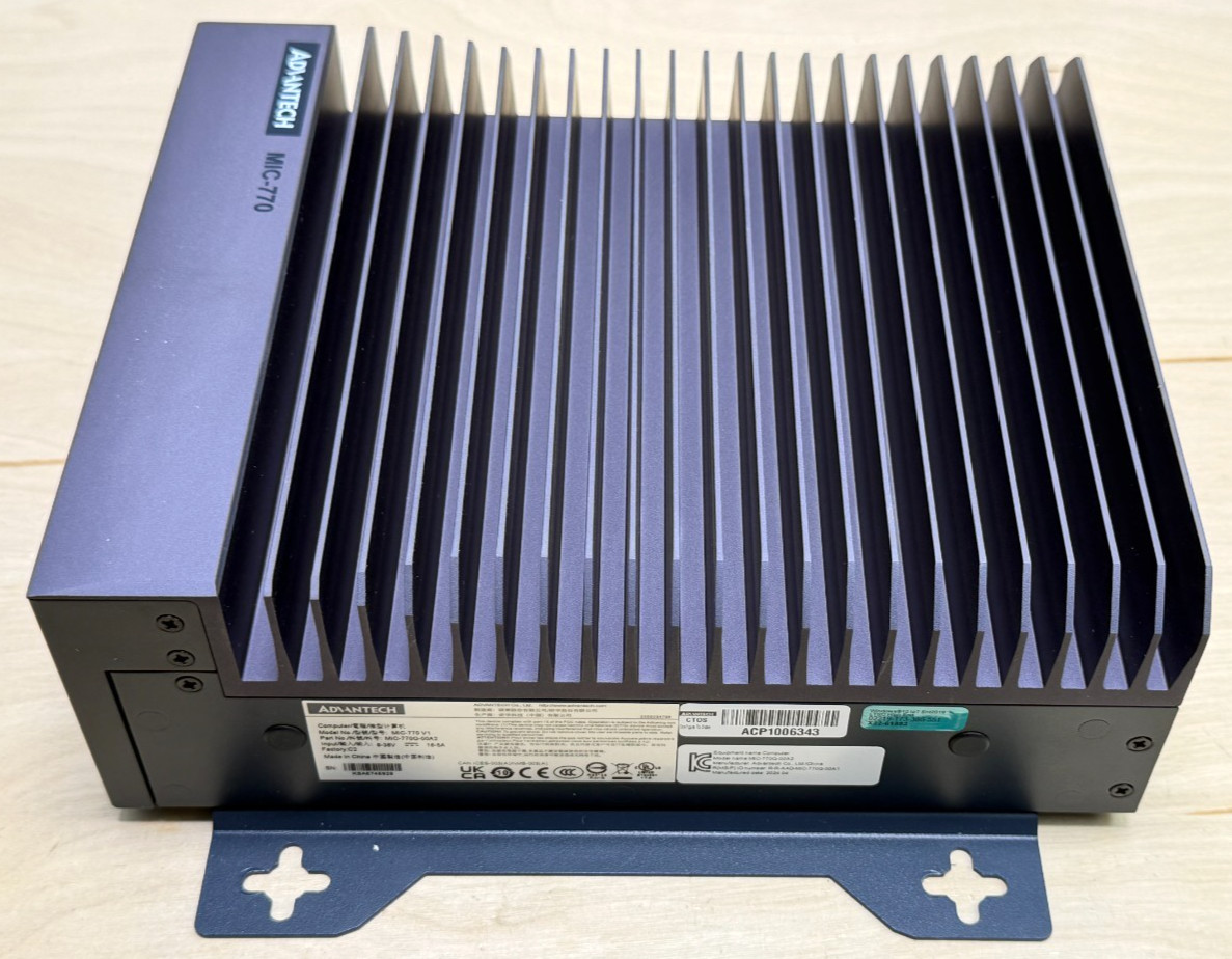 Advantech MIC-770 V1 High Performance Embedded Industrial PC, MIC-770Q-00A2