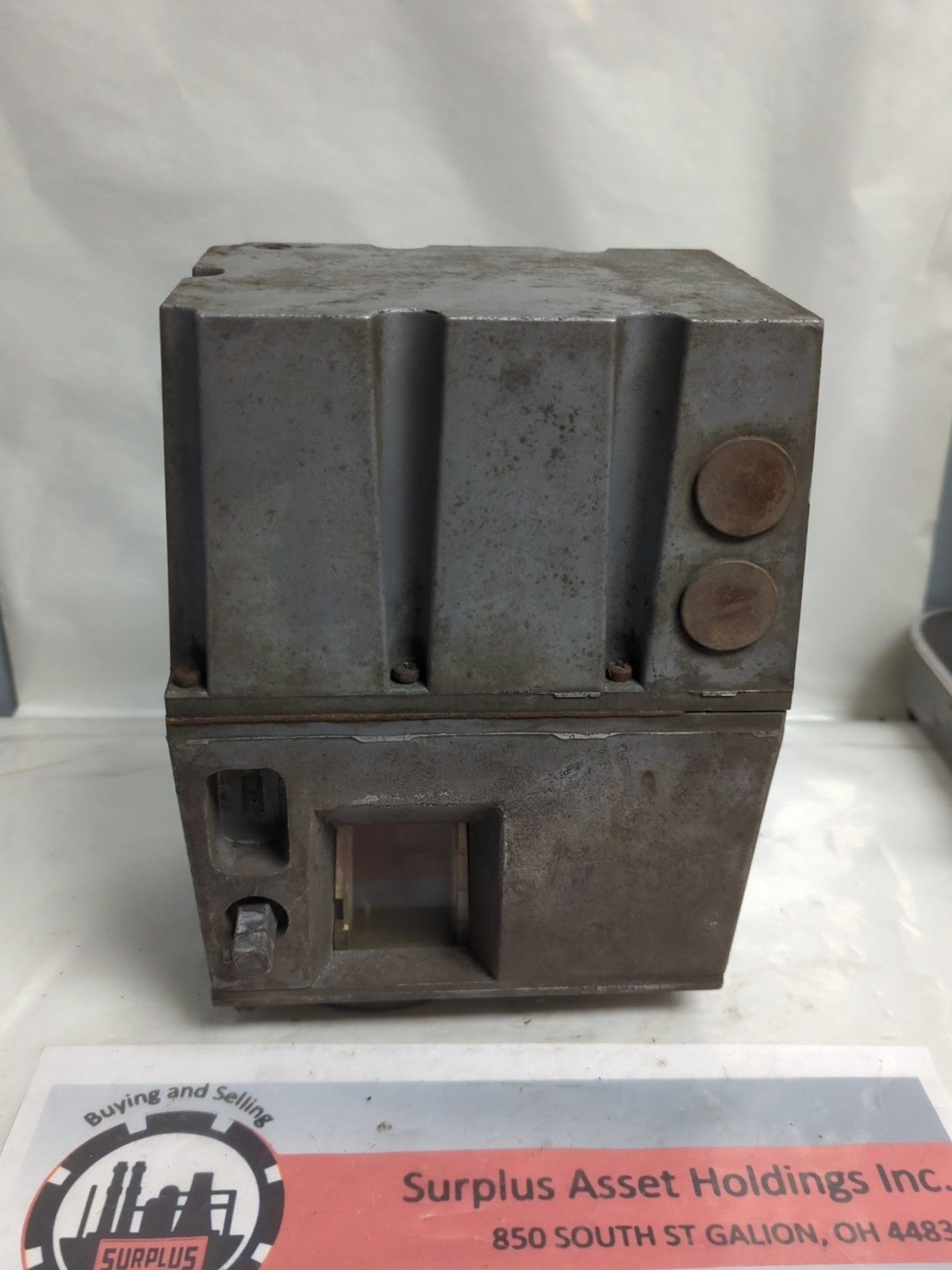 HONEYWELL,V4055 A 1064 2,FLUID GAS VALVE 120V 60HZ PRE-OWNED