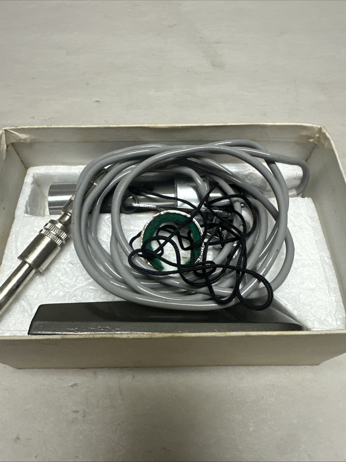 Piezo,Model DX-75,Dynamic Microphone