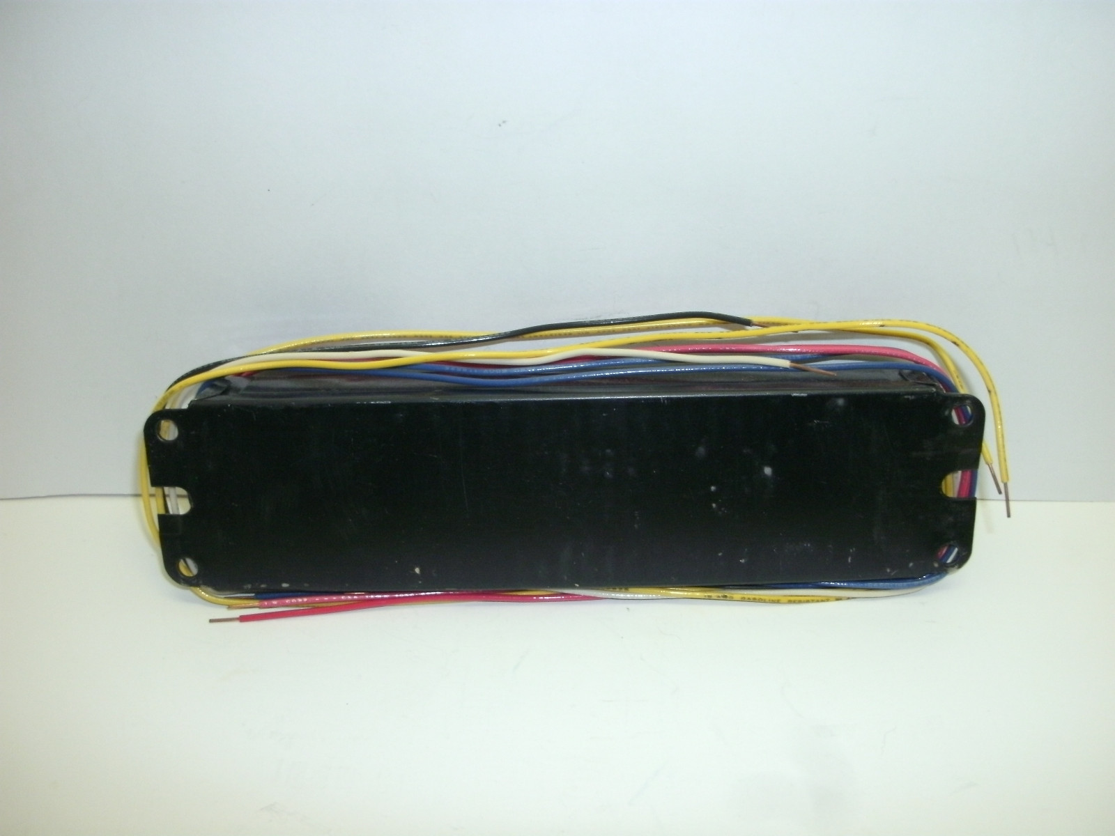 VALMONT 8G3972W RAPID START BALLAST 277 VOLTS 60 HZ 0.29 AMPS CLASS P NO PCB’s