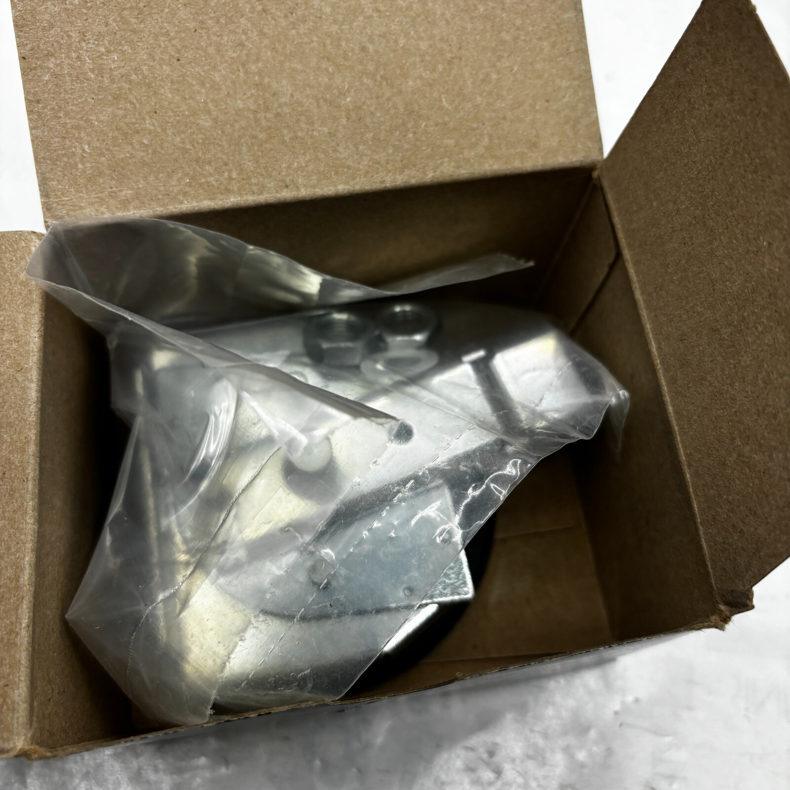 SOUTHCO 01-13-35A FLUSH CAM MID-SIZE LATCH SOUTHCO 01-13-35. ⭐