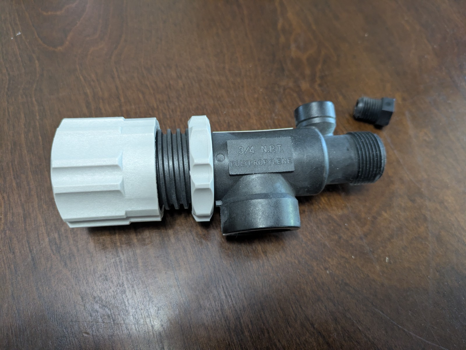 Spraying Systems Co. 23120 Pressure Relief Valve 3/4″ NPT EDPM O-Ring