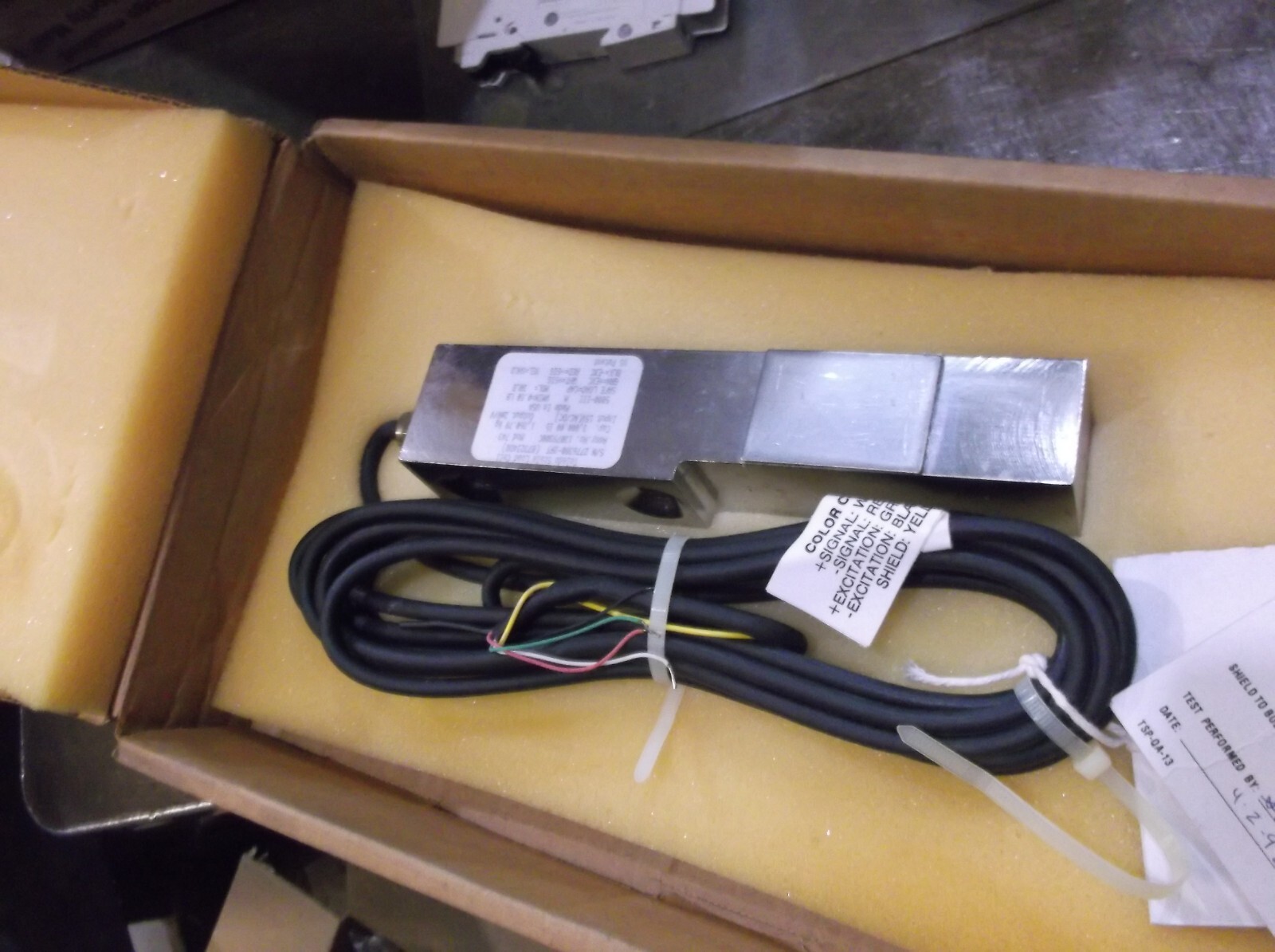 NIB METTLER TOLEDO 13079300C LOAD SCALE 3000 POUNDS (854)