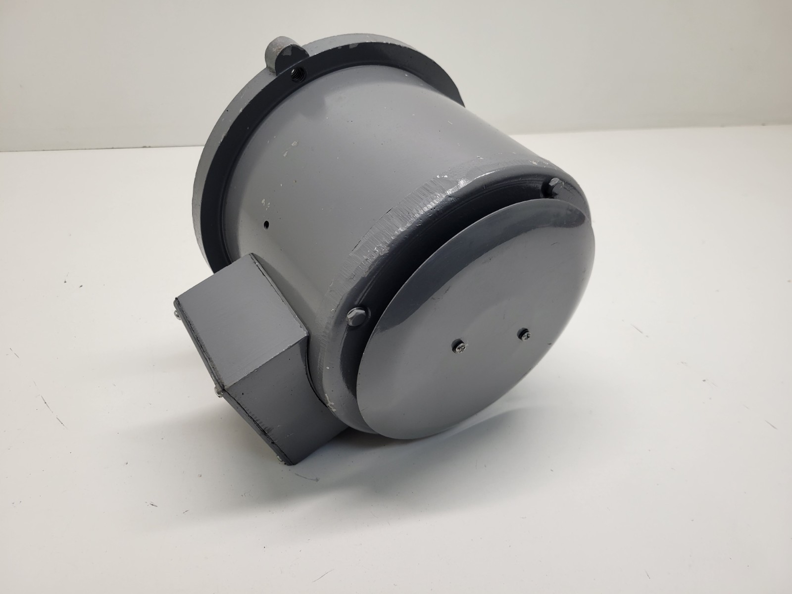 NEW OLD STOCK! SKYEY 2HP 4P 3PH 1720RPM 220/440V INDUCTION MOTOR 37535