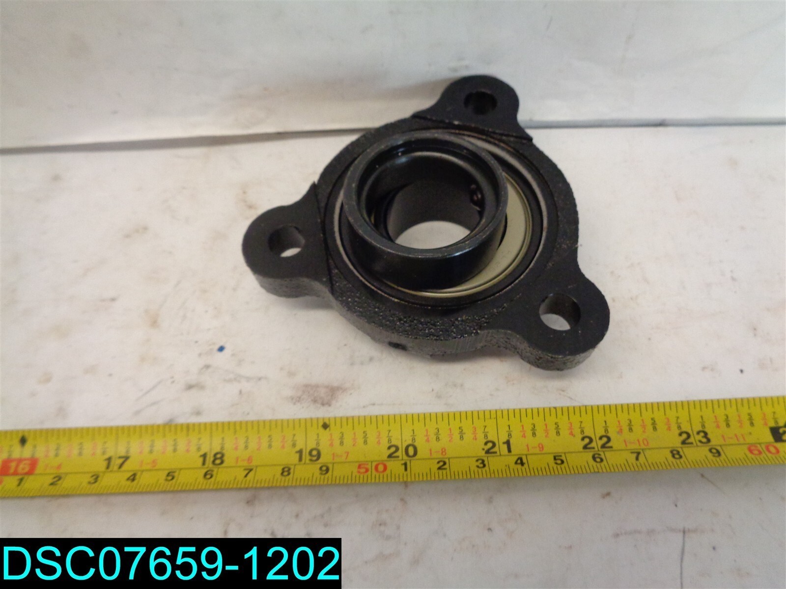 SBRFT 3 Bolt Flange, Narrow Inner Ring Insert Bearing