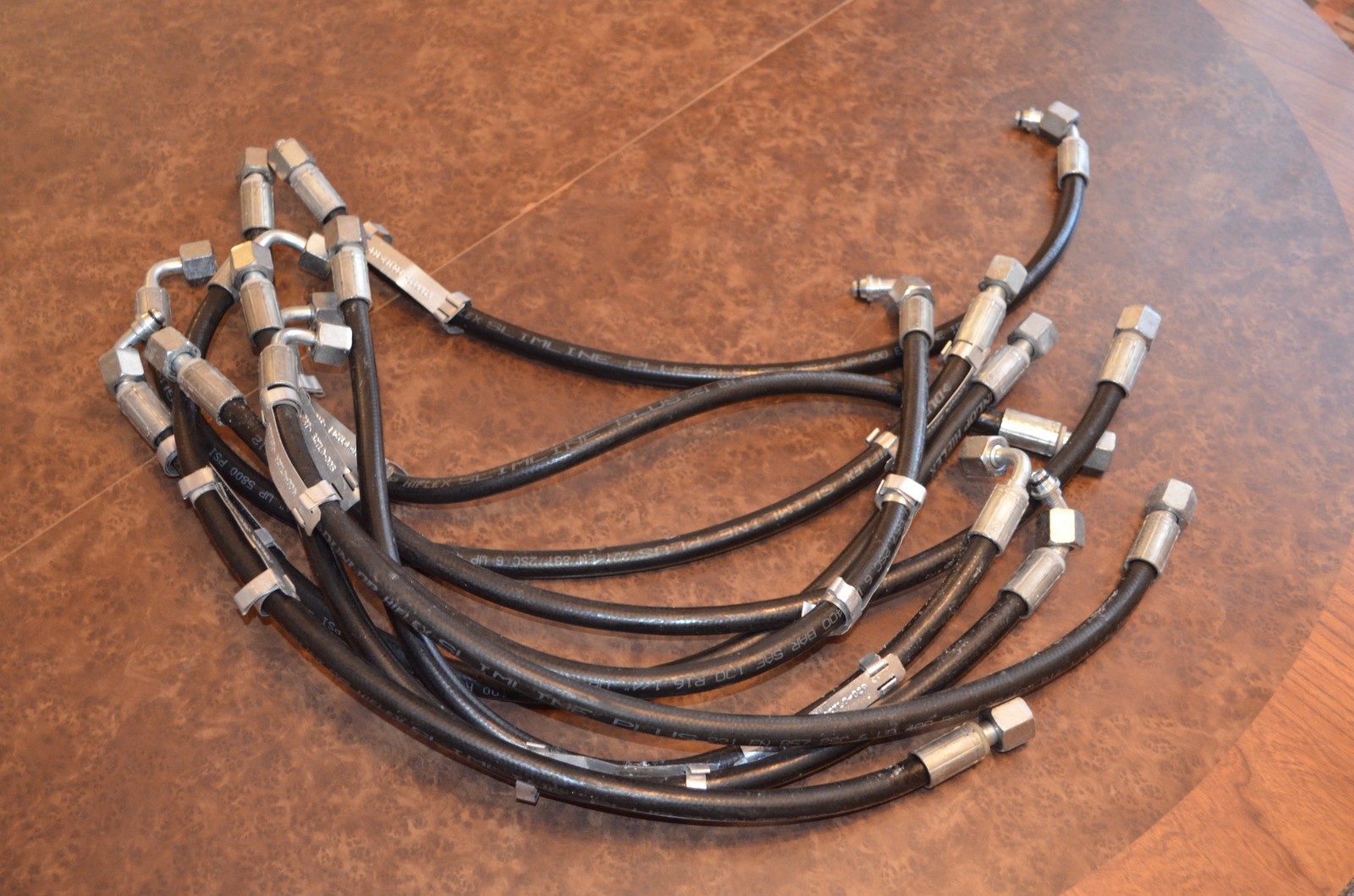 Dunlop Hiflex Slimline Plus 221 EN 857 2SC Hydraulic Hoses 1/4″ (Set of 10)