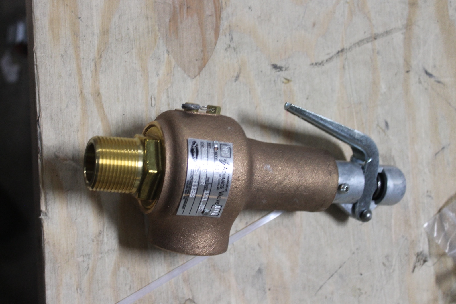 SPENCE ADVANCE VALVE 41FE CAPACITY 881 LB/HR