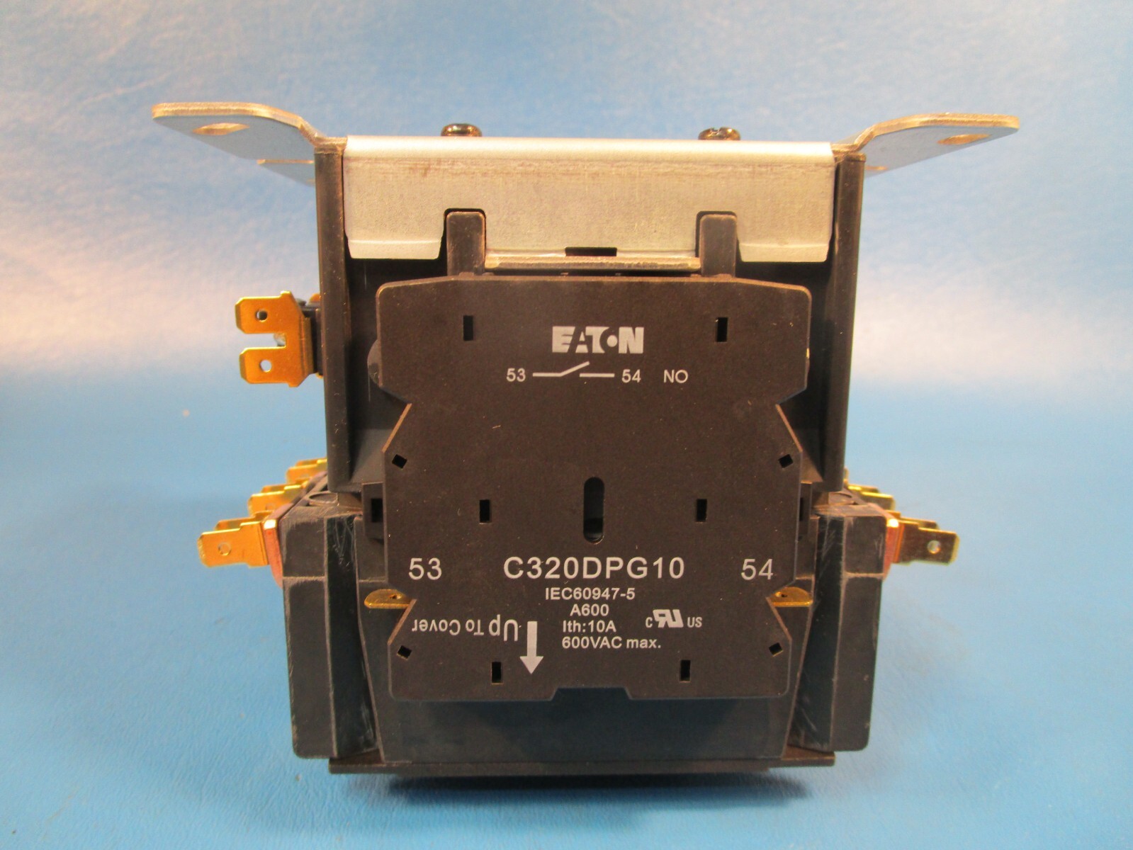 Eaton C25GNY8, Definite Purpose Contactors Non-Reversing 3P 90A 120V 50/60Hz