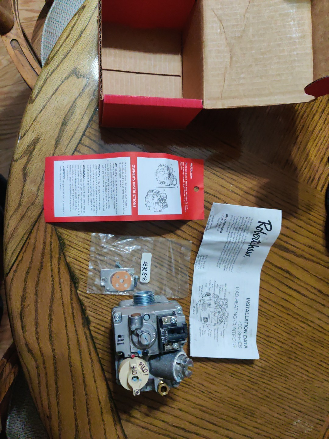 Robertshaw Gas Valve, Fast Opening, 240K Btu/hr, 1/2 x 3/4 In