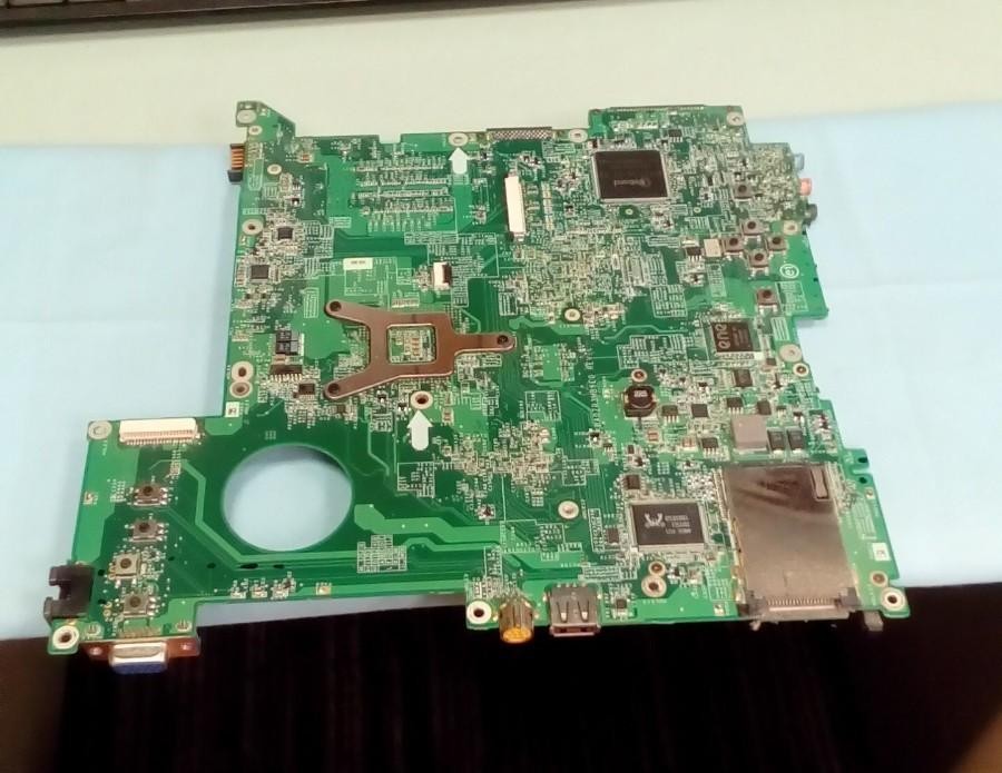 DA0ZR3MB6E0 REV E Acer Aspire 3050 5050 motherboard AMDTK53HAX4DC