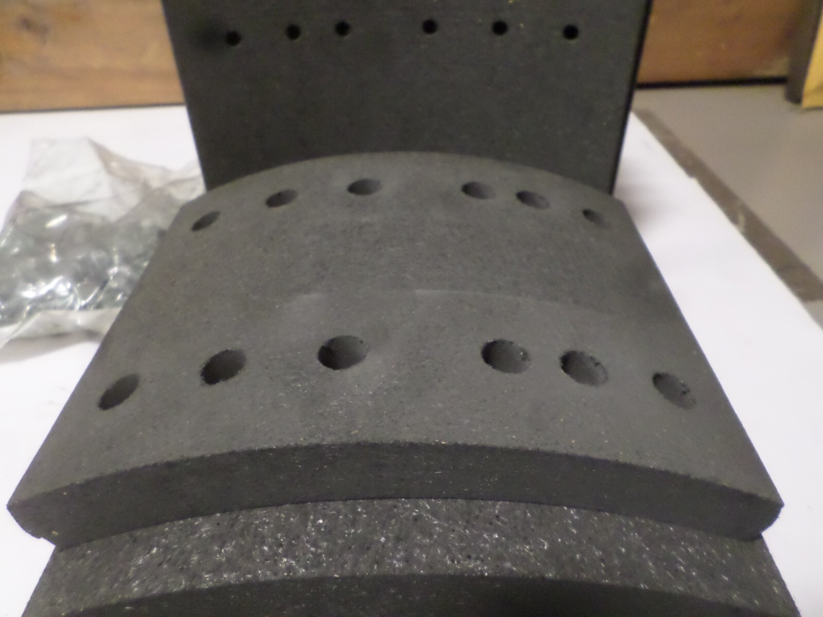 Meritor Brake Lining Kit 2001 M 169 82-23861-000 (8 Pieces)