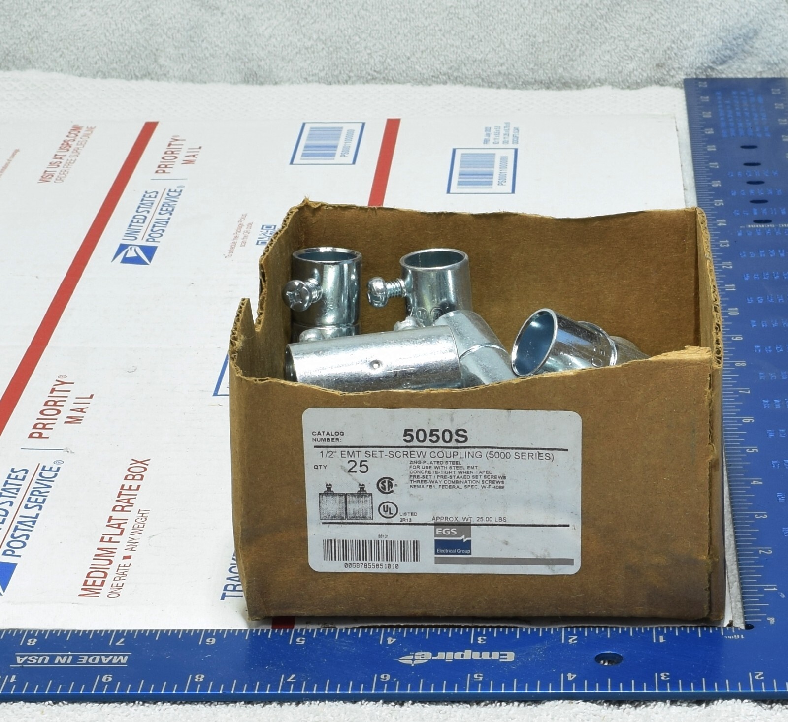 Lot (27) EGS 5050S 1/2″ EMT Coupling