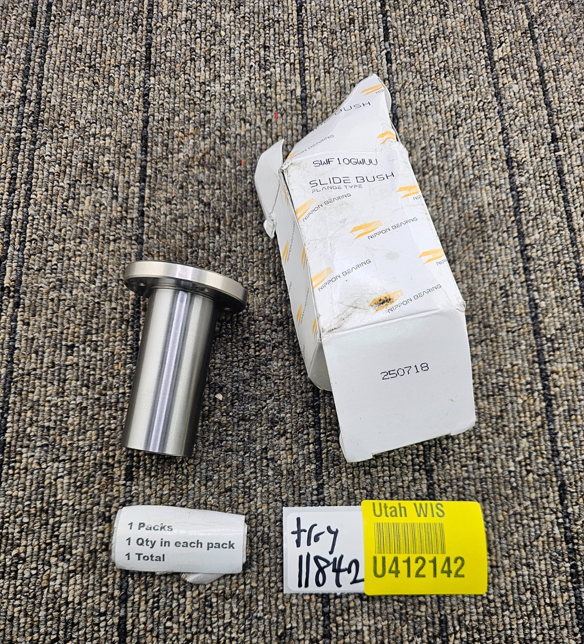 NIPPON BEARING SWF10GWUU: Round Flange Double Wide Linear Ball Bushing 5/8″ Bore