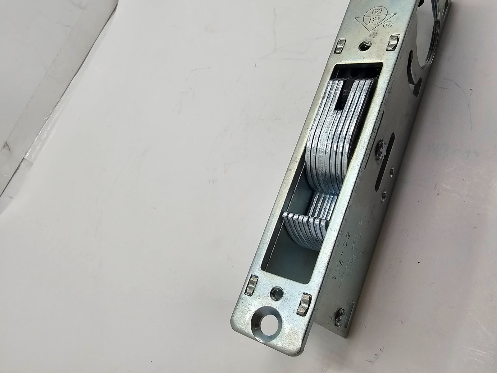 Adams Rite 1-1/8 – 02 Throw Deadlock ANSI 156.5 Grade 1