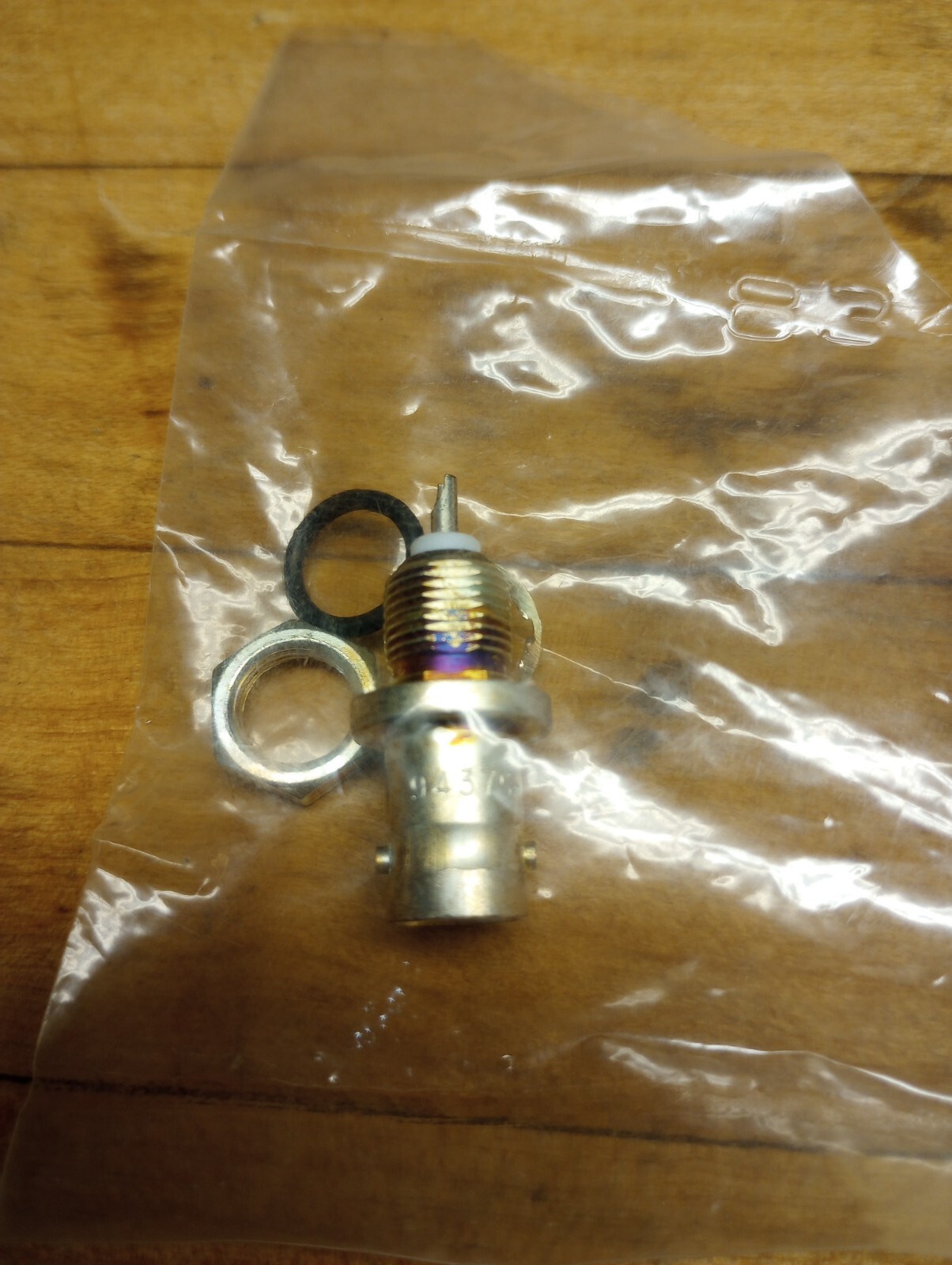 BNC Chassis Mount 94375-UG-657A-U New Old Stock chassis ground