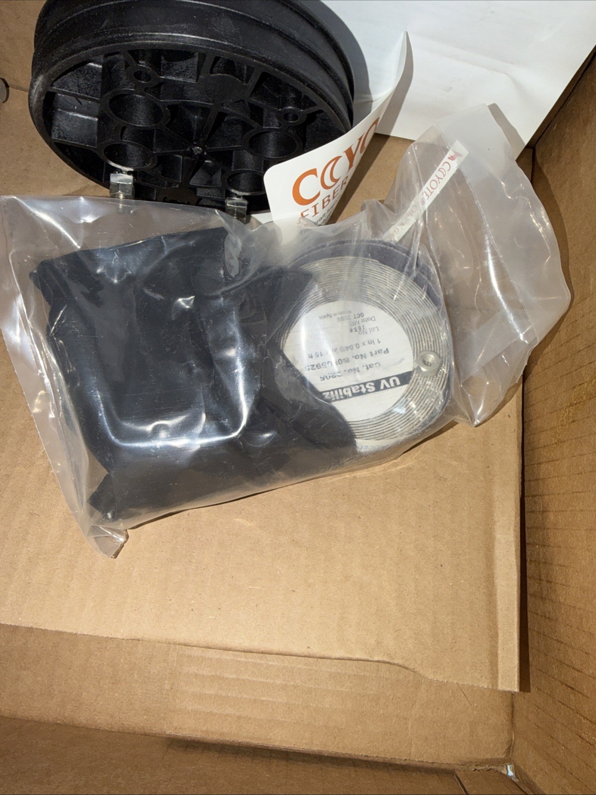 Coyote Pup Closure 6″ x 17″ w 6 Port 3 Section End Plate New in Box 8006622