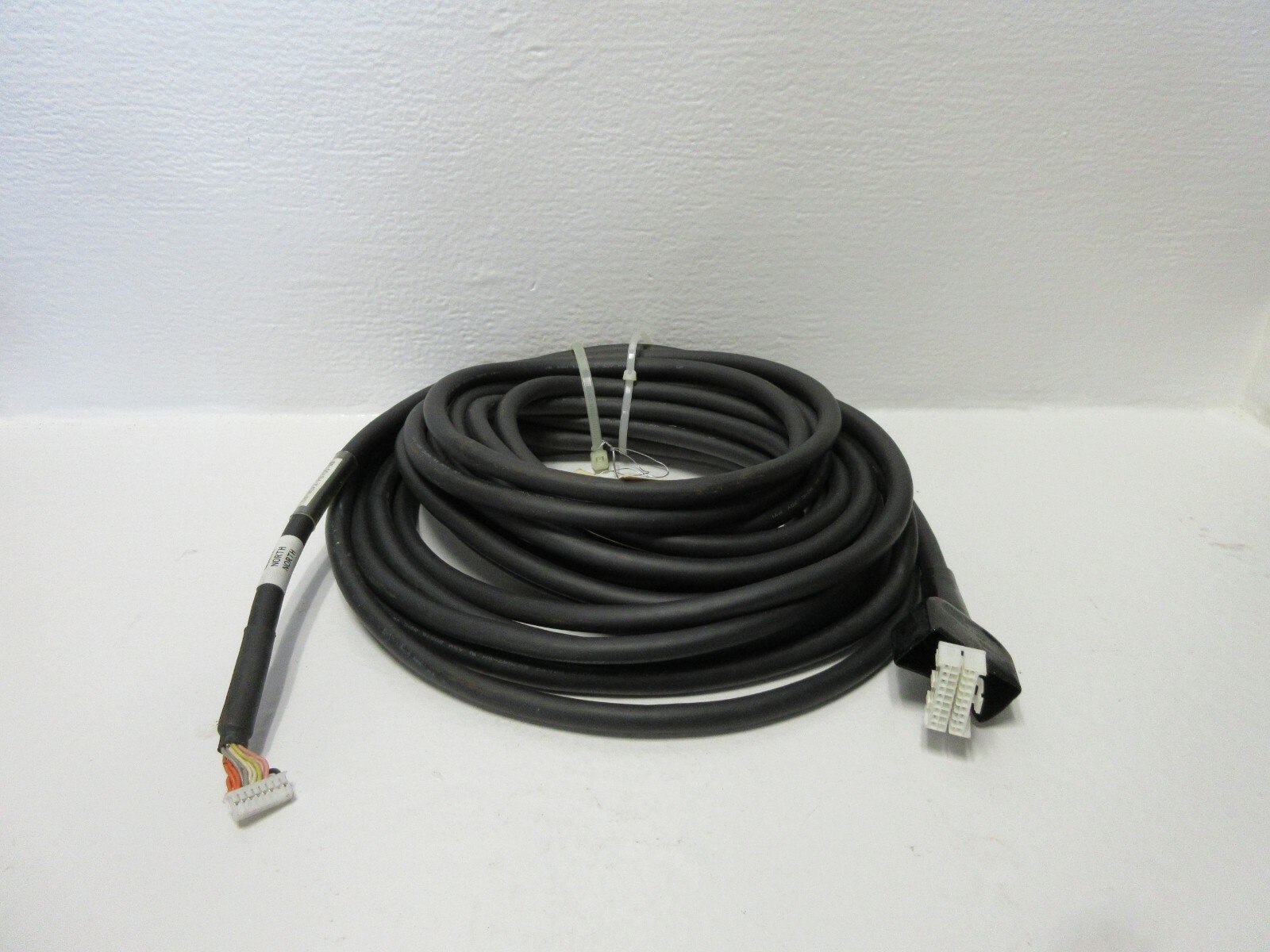 IAI CB-RCP2-PB100-RB NEW-NO BOX CONTROL CABLE CBRCP2PB100RB