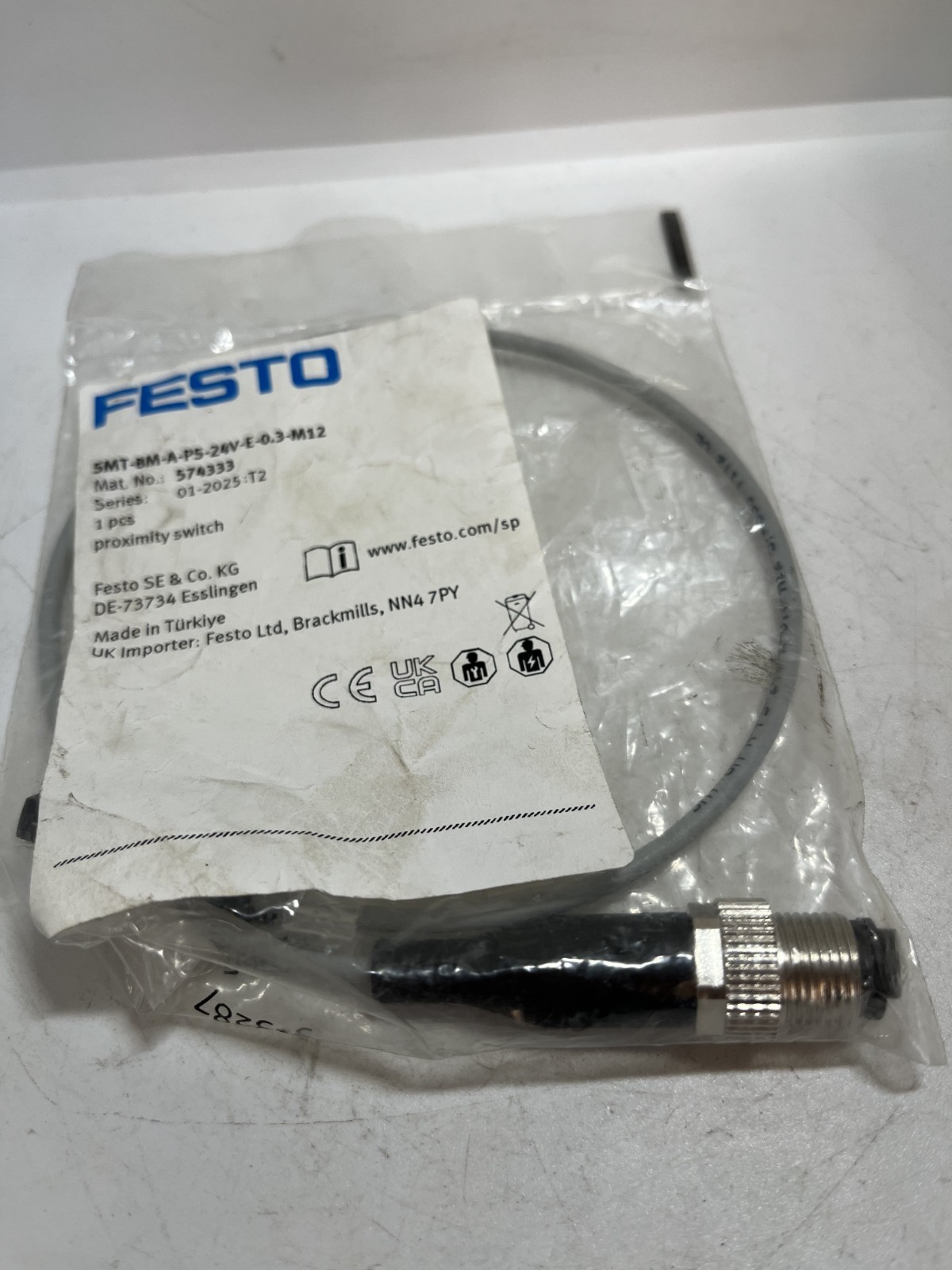 FESTO SMT-8M-A-PS-24V-E-0.3-M12 PROXIMITY SWITCH (574333) PNP NO 24VDC NIB