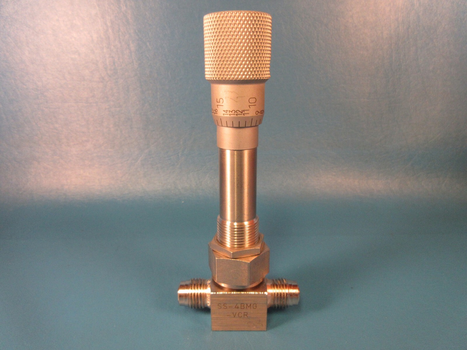 NUPRO SS-4BMG-VCR, Stainless Steel Metering Bellows Sealed Valve