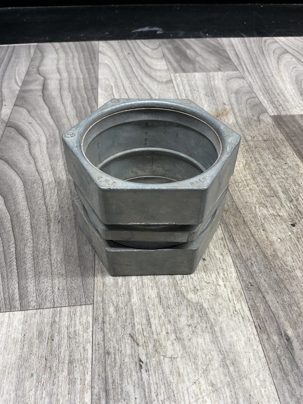 3” EMT Conduit Compression Coupler #102C108PR4*SI