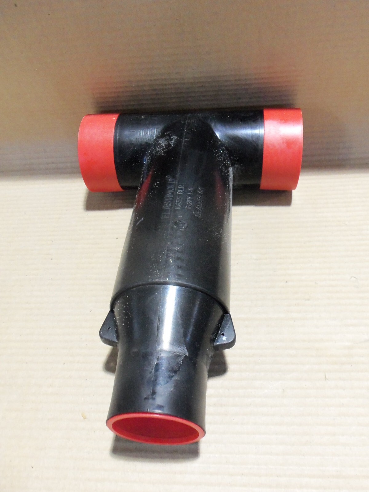 NEW T&B EALSTIMOLD K655LRJ0330-SG3 ELBOW CONNECTOR