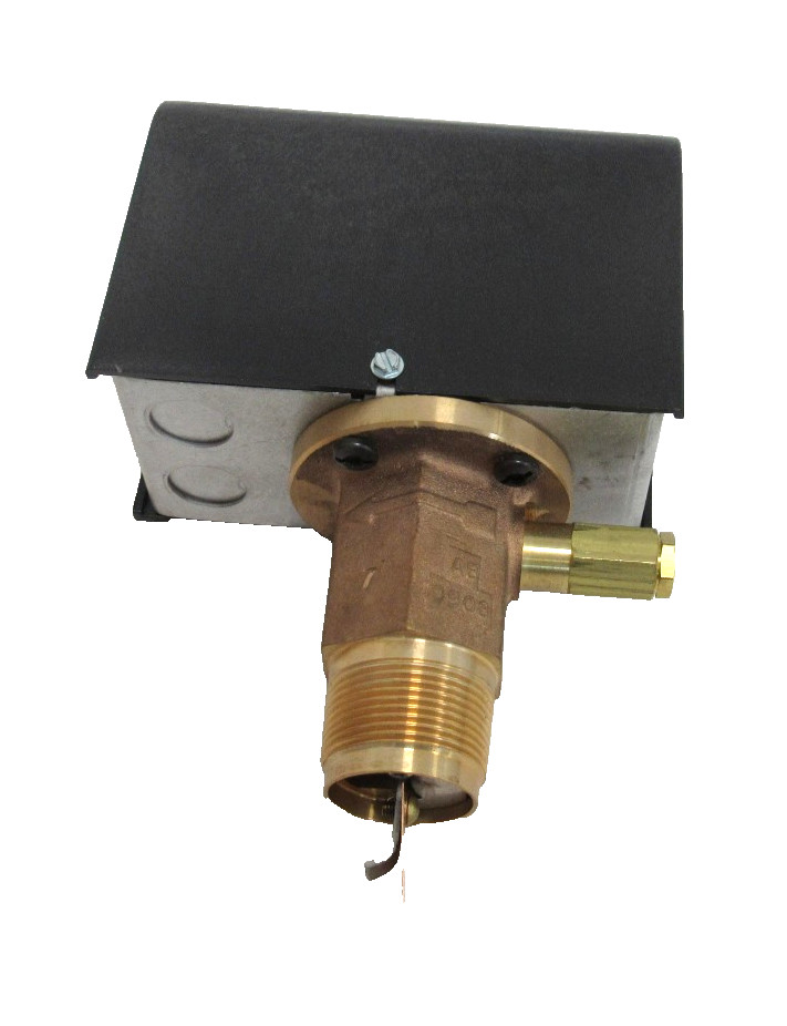 NEW MCDONNELL & MILLER FS7-4 FLOW SWITCH FS74 1-1/4″