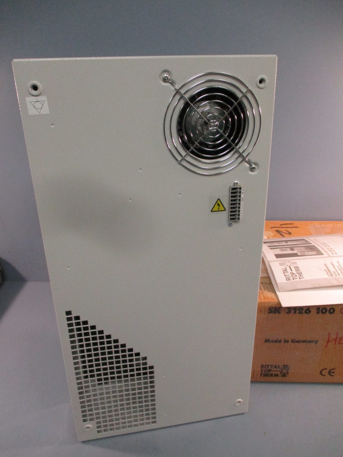 Rittal Top Therm SK3126.100 Air Heat Exchanger 230V, 50/60Hz IP54 50/60W