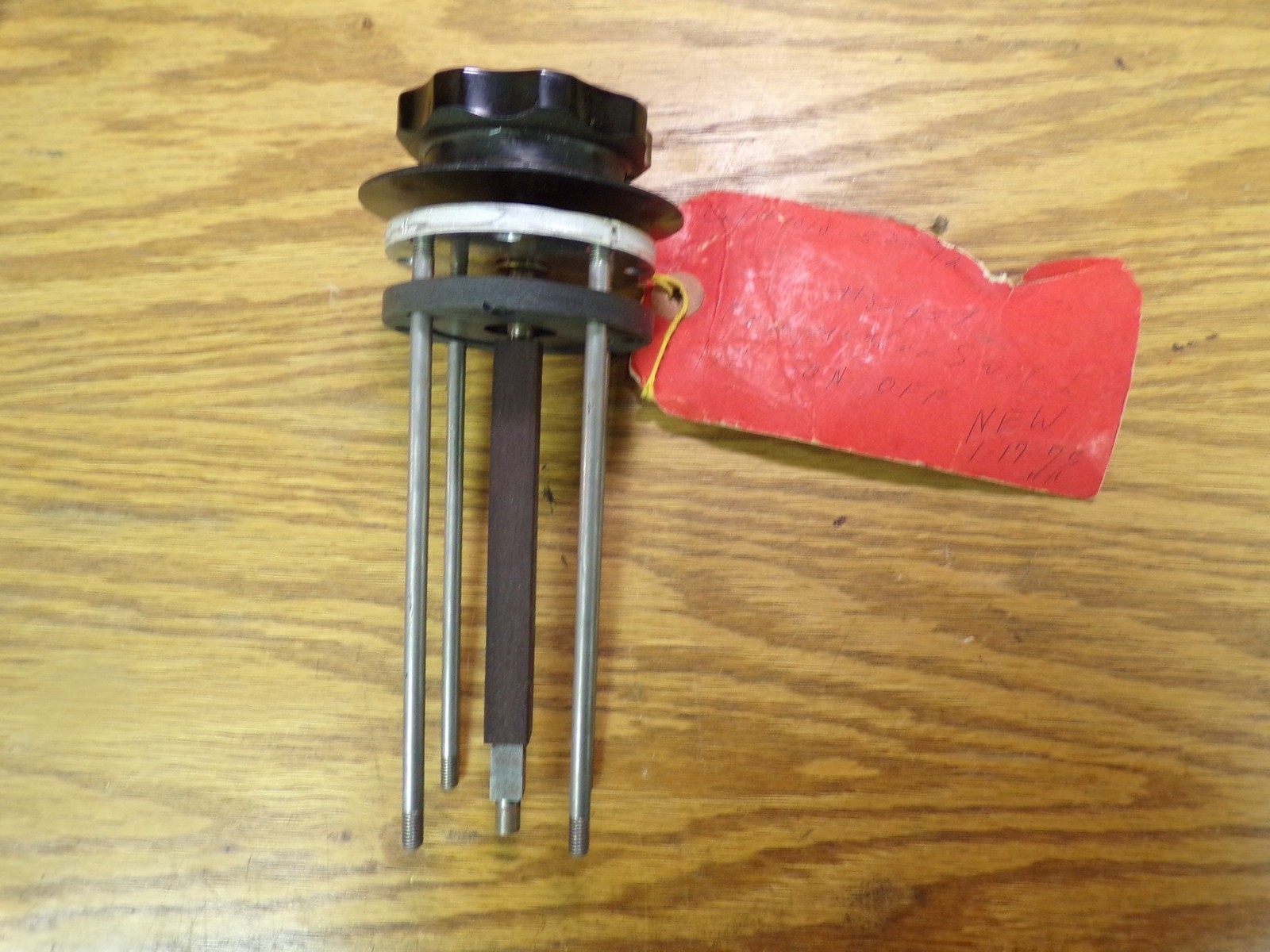 Comparator 1010-55-12 On/Off Switch *FREE SHIPPING*